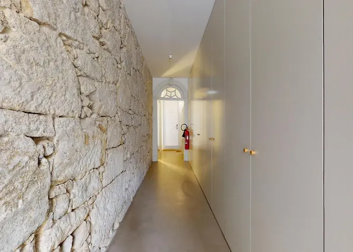 Golden View Vitoria * Porto